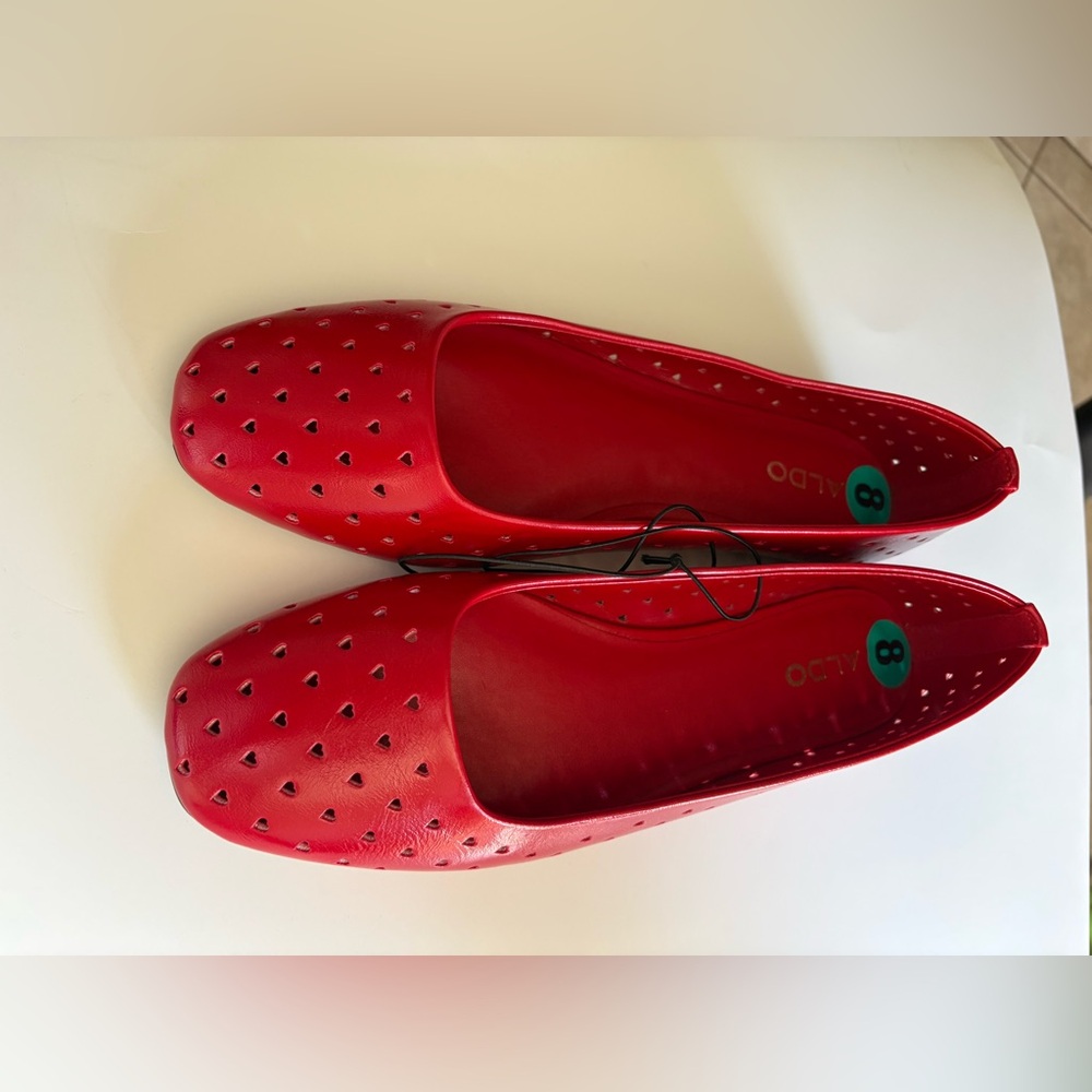 NWT -ALDO Red Perforated Ballet Flats- Size 8